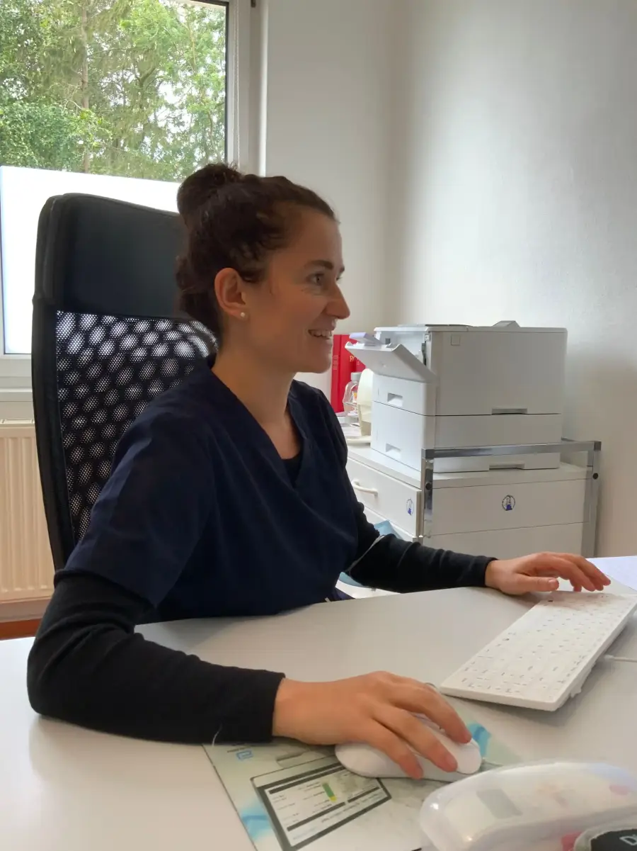 Dr. med. Johanna Schram
